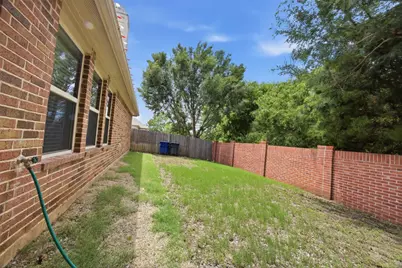 11800 Hamptonbrook Drive, McKinney, TX 75071 - Photo 26