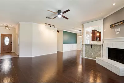 10113 Carano Court, Irving, TX 75063 - Photo 8