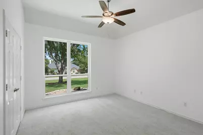 3236 Golden Oaks Circle, Granbury, TX 76049 - Photo 16
