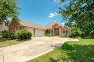7205 Silktree Ct, Denton, TX 76208 - Photo 2