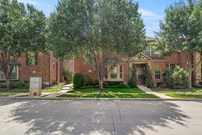 8712 Iron Horse Drive, Irving, TX 75063 - Photo 2