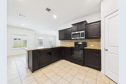 9345 Herringbone Drive, Fort Worth, TX 76131 - Photo 8
