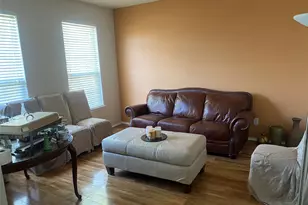 220 Maplecrest Dr, DeSoto, TX 75115 - Photo 2