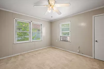 706 S Santa Fe Street, Wolfe City, TX 75496 - Photo 18