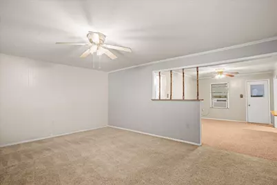 706 S Santa Fe Street, Wolfe City, TX 75496 - Photo 6