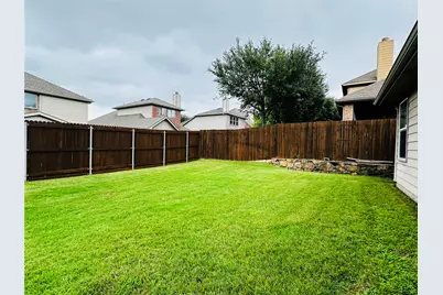 3916 Jeanette Lane, McKinney, TX 75071 - Photo 12