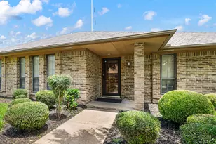 8709 Forest Green Dr, Dallas, TX 75243 - Photo 4