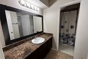 2011 Towngate Dr, Garland, TX 75041 - Photo 18