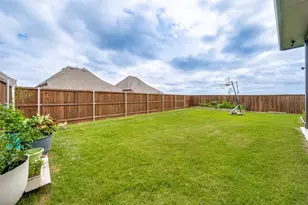 1717 Buttercup Ave, Aubrey, TX 76227 - Photo 24