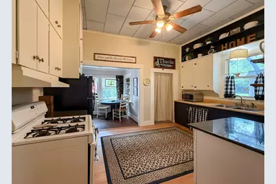 1309 N Austin Street, Denton, TX 76201 - Photo 10