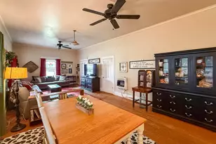1309 N Austin St, Denton, TX 76201 - Photo 8