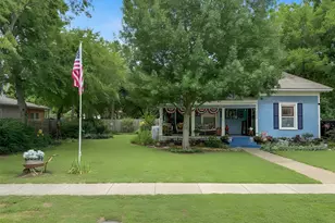 1309 N Austin St, Denton, TX 76201 - Photo 1