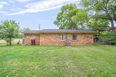151 W College Street, Canton, TX 75103 - Photo 26