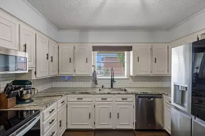 151 W College Street, Canton, TX 75103 - Photo 8