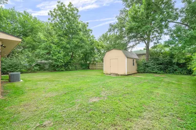 151 W College Street, Canton, TX 75103 - Photo 22