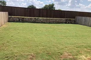 2436 Valley Ln, Carrollton, TX 75010 - Photo 20