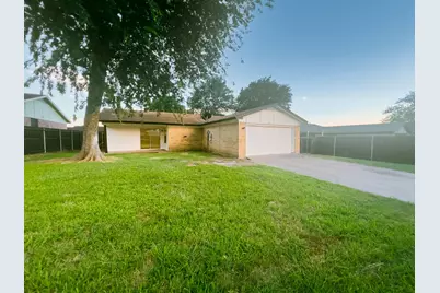 1037 Nancy Lane, Lancaster, TX 75134 - Photo 14