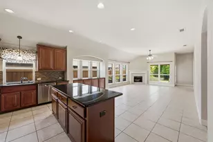 512 Carnation Ln, Mansfield, TX 76063 - Photo 20