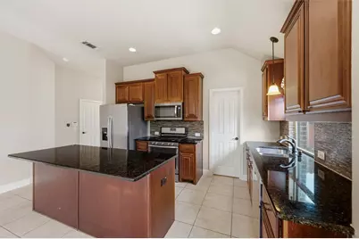512 Carnation Lane, Mansfield, TX 76063 - Photo 18