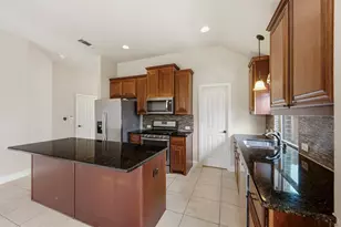 512 Carnation Ln, Mansfield, TX 76063 - Photo 18