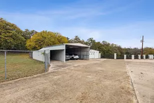 7342 Briar Rd, Azle, TX 76020 - Photo 38
