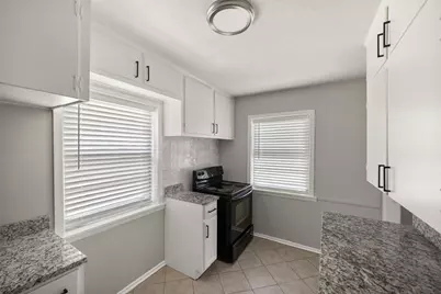 1501 Greenbrier Drive, River Oaks, TX 76114 - Photo 24