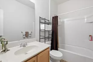 1805 Megan Creek Dr, Little Elm, TX 75068 - Photo 18