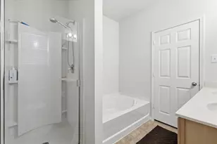 1805 Megan Creek Dr, Little Elm, TX 75068 - Photo 14