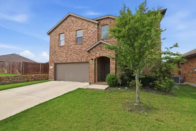 717 Greenford Manor, Fort Worth, TX 76247 - Photo 2