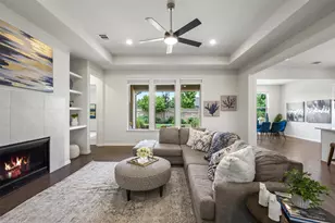 301 Green Valley Dr, McKinney, TX 75071 - Photo 6