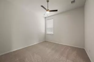 301 Green Valley Dr, McKinney, TX 75071 - Photo 22