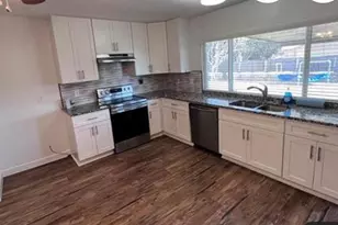 4422 Galaxie Rd, Garland, TX 75044 - Photo 6