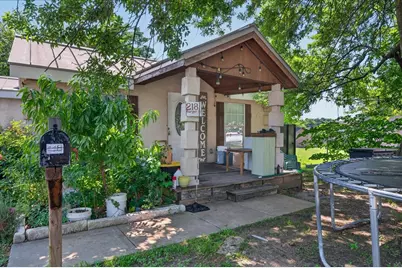 218 Bargerr Street, Garland, TX 75040 - Photo 4