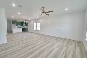 1405 E Maddox Ave, Fort Worth, TX 76104 - Photo 4
