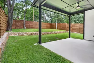 1727 Ramsey, Dallas, TX 75216 - Photo 38