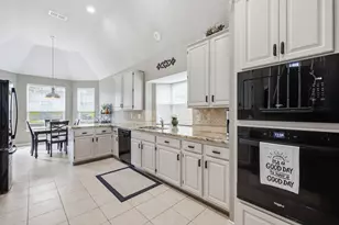 5219 Shadow Glen Dr, Grapevine, TX 76051 - Photo 18