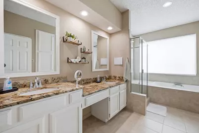 5219 Shadow Glen Drive, Grapevine, TX 76051 - Photo 10