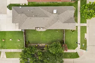 7833 Crampton Ln, Frisco, TX 75035 - Photo 28