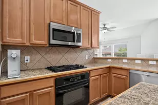 9879 Red Cedar Dr, Frisco, TX 75035 - Photo 10