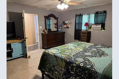 605 Trinity Street, Stamford, TX 79553 - Photo 10