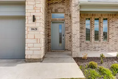 10628 Tonkala Drive, Fort Worth, TX 76179 - Photo 4