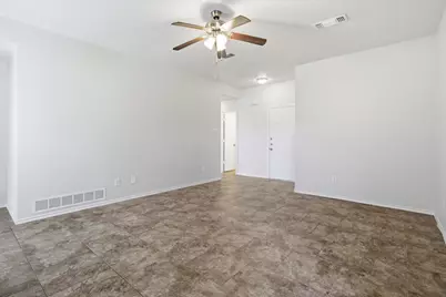 6412 Royal Cedar Drive, Dallas, TX 75236 - Photo 10
