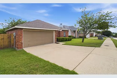 6412 Royal Cedar Drive, Dallas, TX 75236 - Photo 4