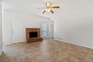 6412 Royal Cedar Dr, Dallas, TX 75236 - Photo 8