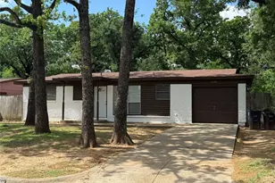 6424 Truman Dr, Fort Worth, TX 76112 - Photo 2