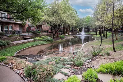 4144 Towne Green Circle, Addison, TX 75001 - Photo 26