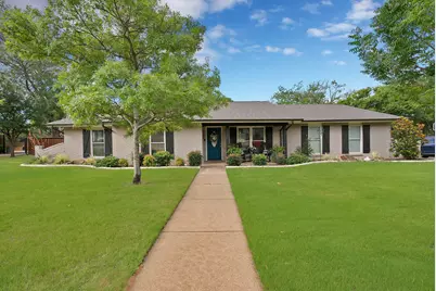 1700 Stagecoach Drive, Pantego, TX 76013 - Photo 6