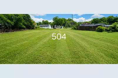 504 N Hampton Road, DeSoto, TX 75115 - Photo 2