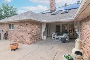 2919 Sweet Briar St, Grapevine, TX 76051 - Photo 36