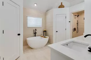 2919 Sweet Briar St, Grapevine, TX 76051 - Photo 26